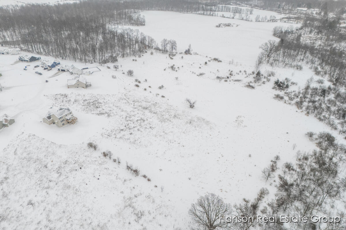 12077 Alden Court, Lowell, MI, 49331-9821