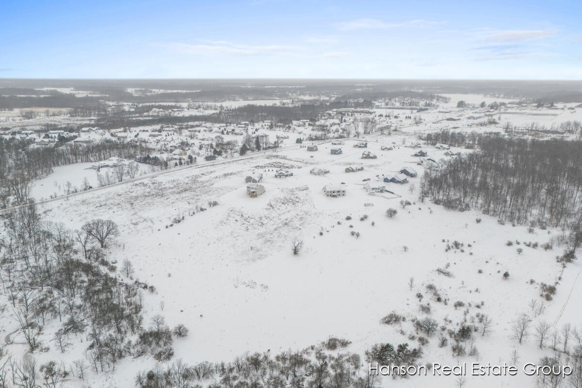 12077 Alden Court, Lowell, MI, 49331-9821