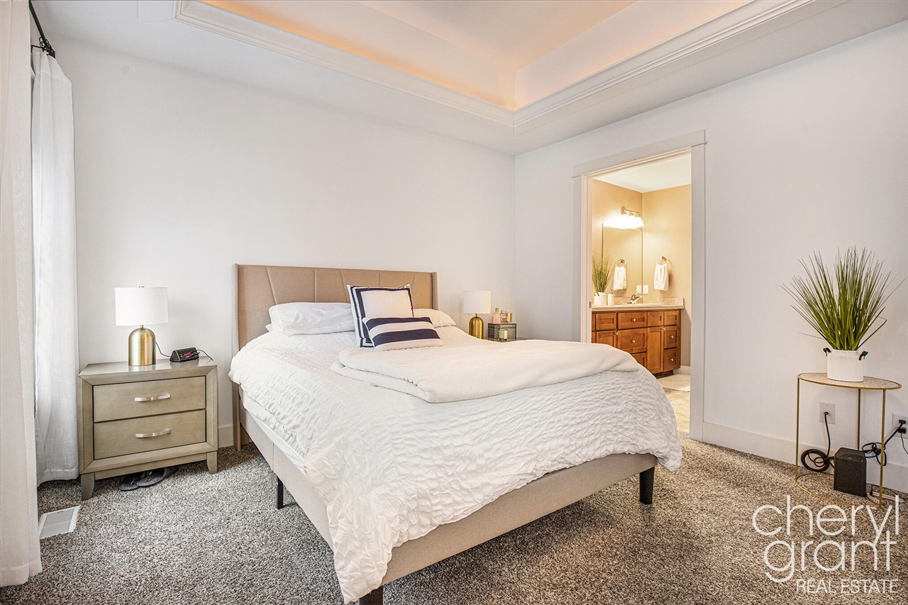 Caledonia, MI, 49316-8510