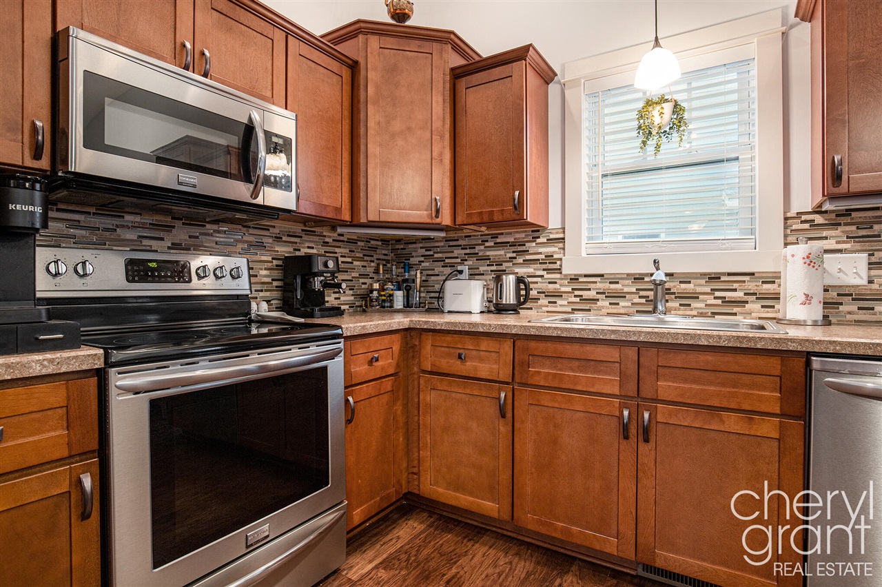 Caledonia, MI, 49316-8510