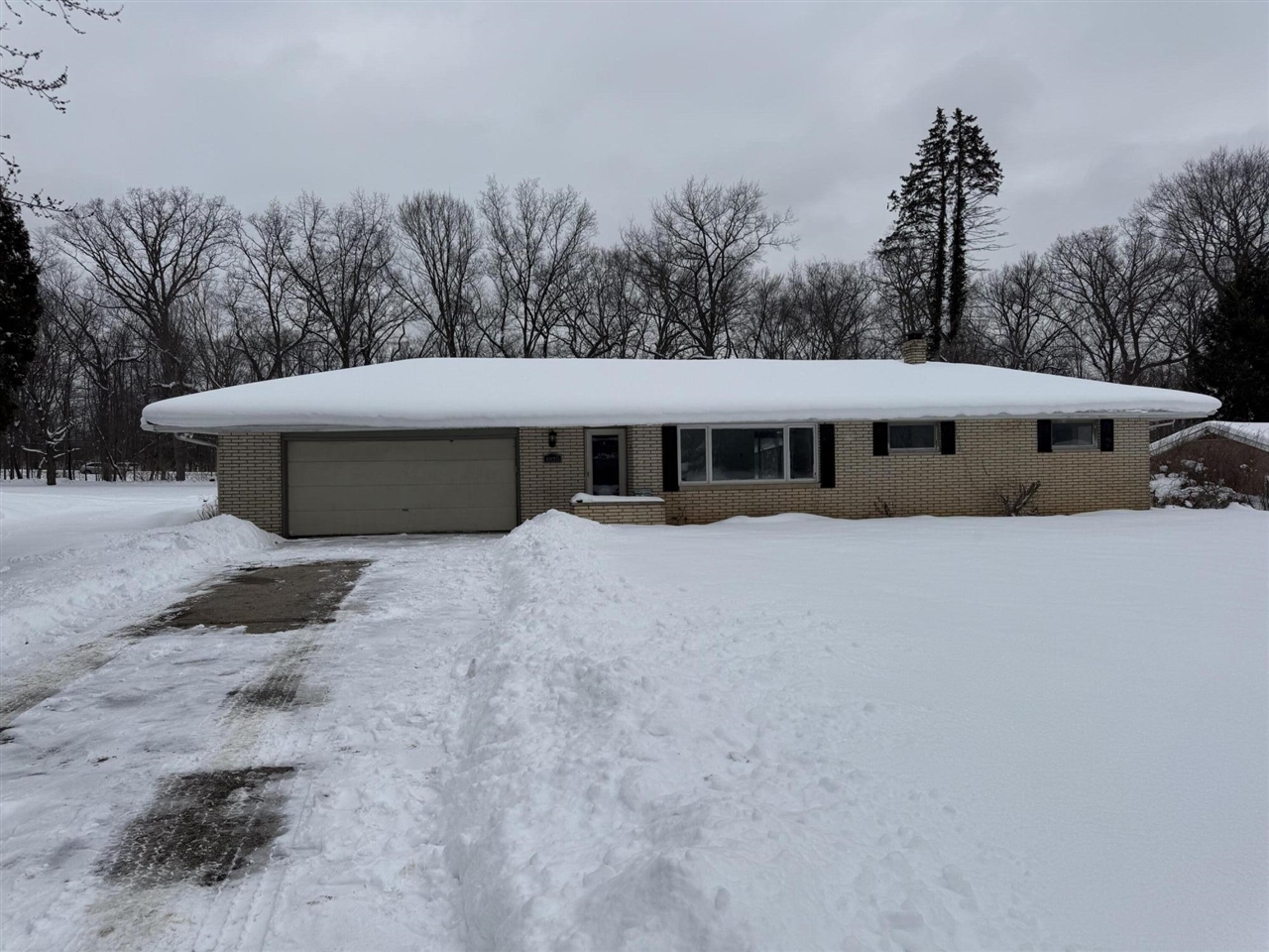 1025 Joliet Drive, Niles, MI, 49120-8932