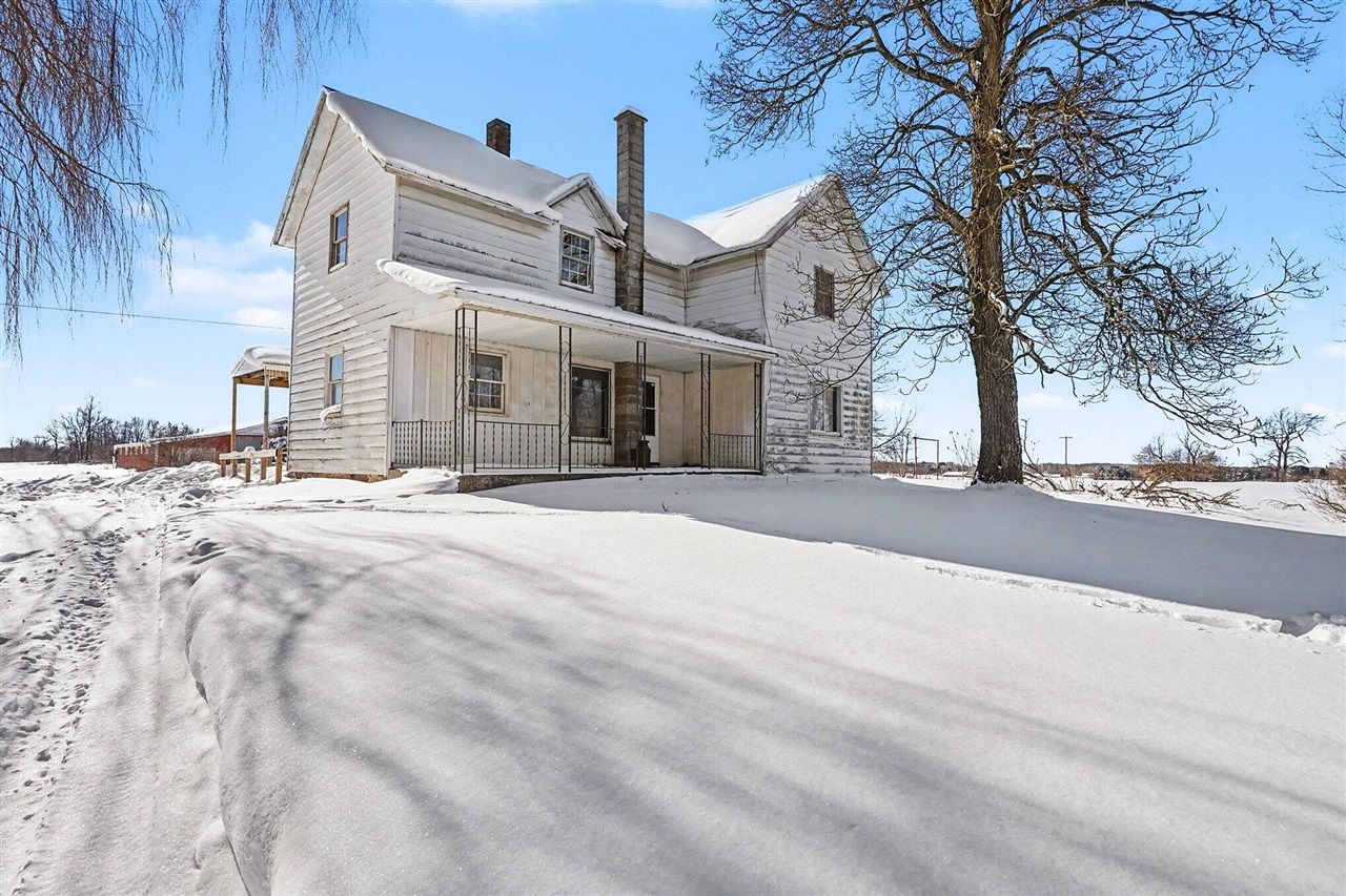 8432 Ravinewood Drive, Jenison, MI, 49428-3402