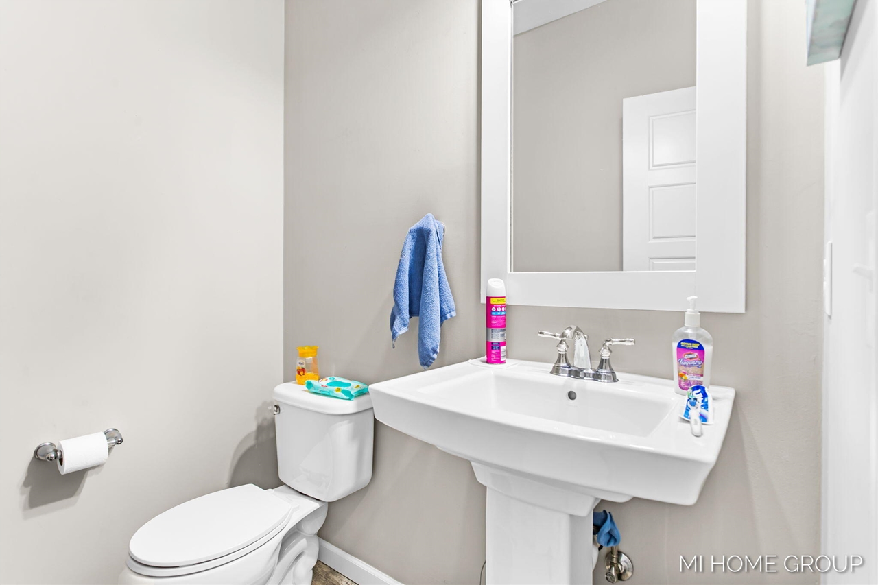 9265 Windward Drive, West Olive, MI, 49460-8861