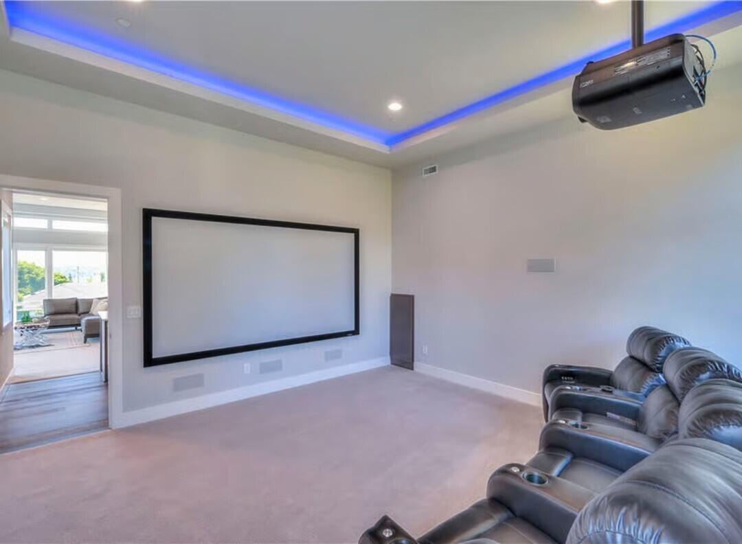 5902 Cherry Hill Road, Ann Arbor, MI, 48105-0800