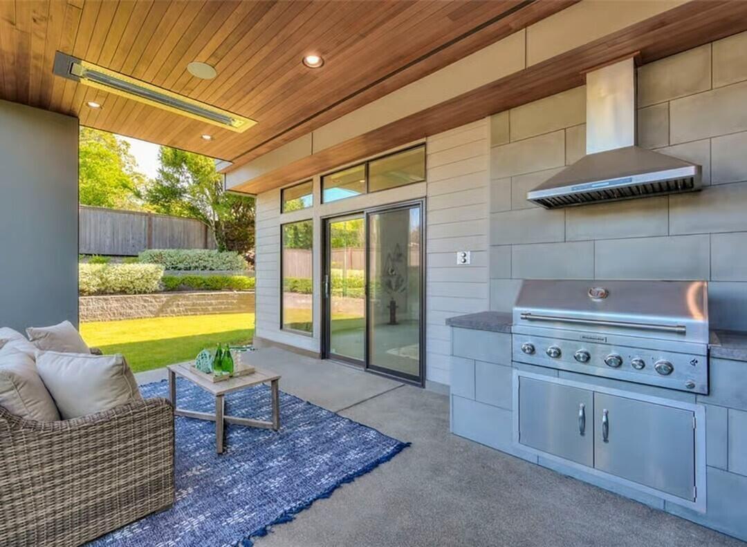 5902 Cherry Hill Road, Ann Arbor, MI, 48105-0800