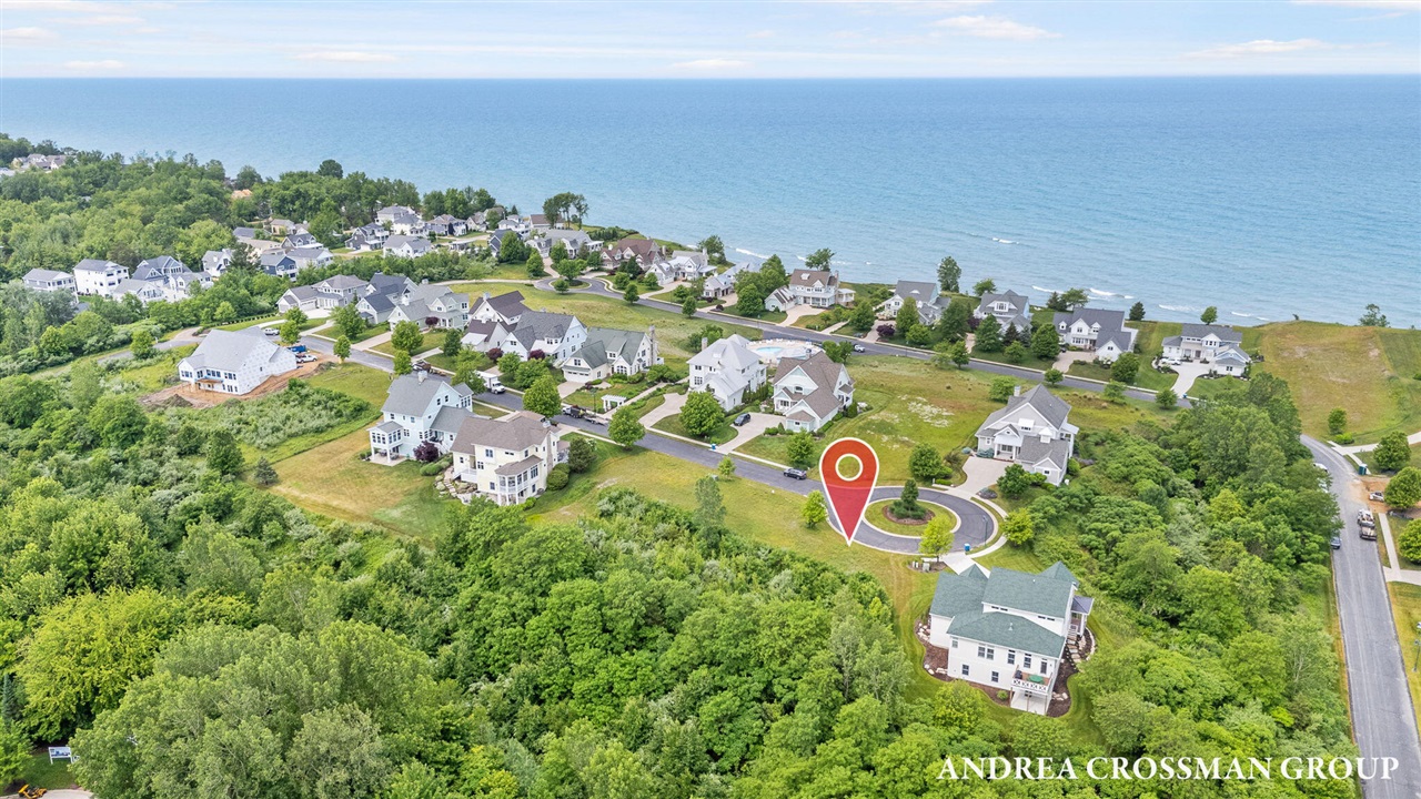 Photo 1 of Sale Pending at 665 Lantern Watch Dr, South Haven, MI 49090 | MLS# 70513508 | Listing updated on 2026-10-01