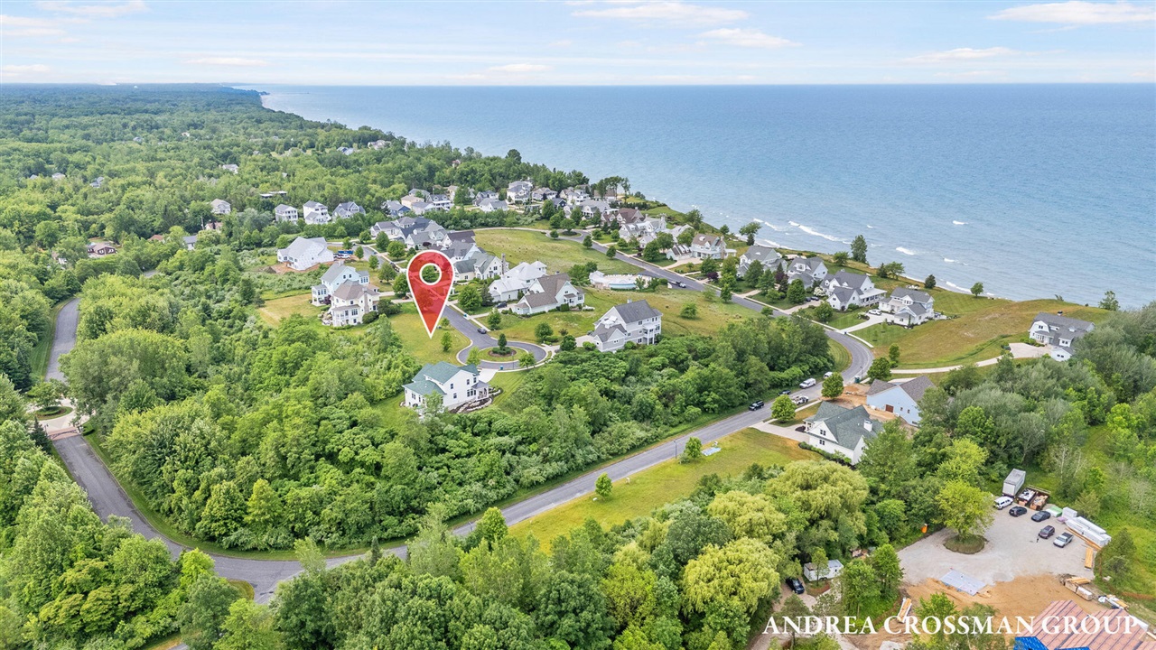 Photo 2 of Sale Pending at 665 Lantern Watch Dr, South Haven, MI 49090 | MLS# 70513508 | Listing updated on 2026-10-01