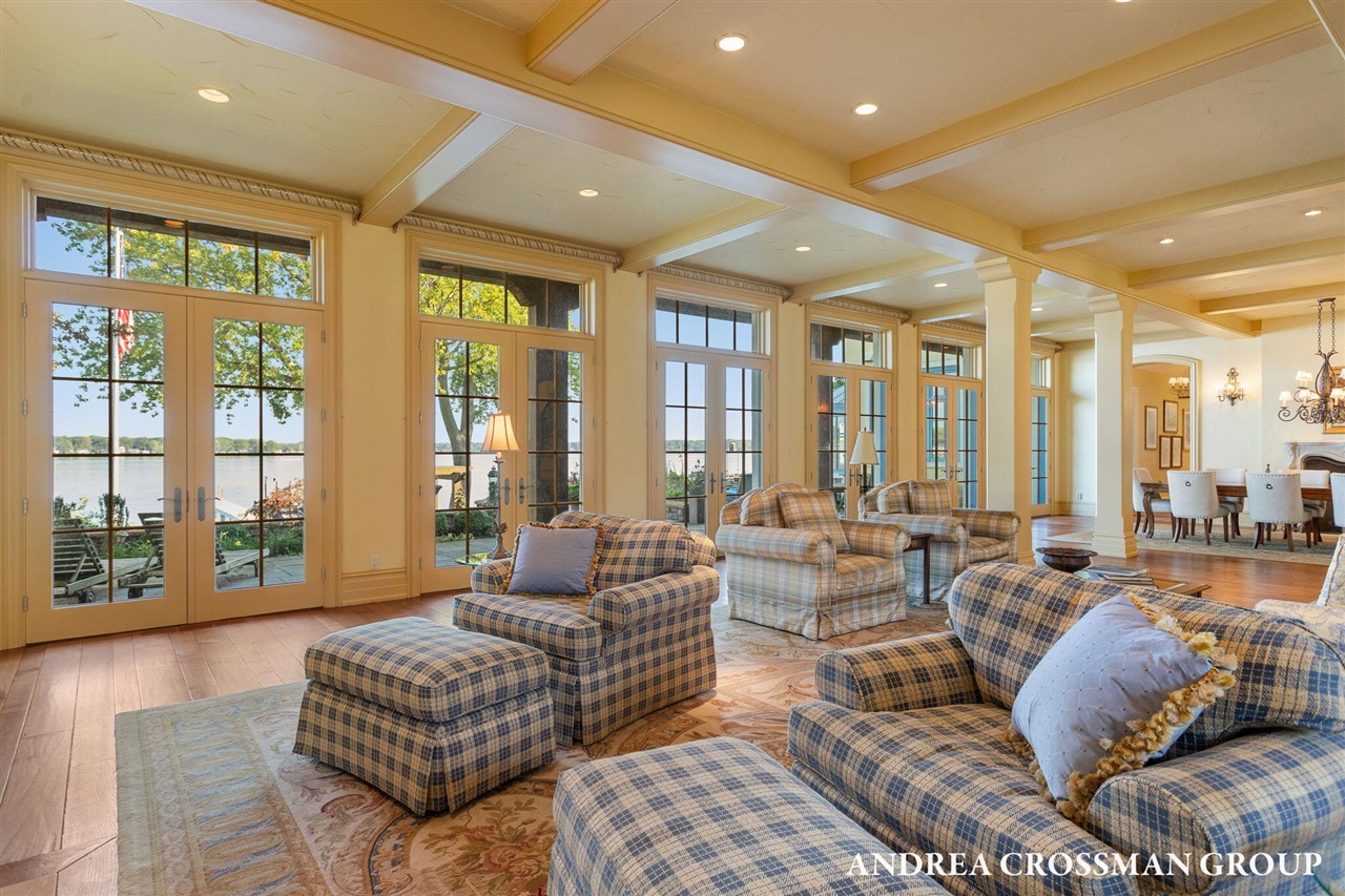 1933 South Shore Drive, Holland, MI, 49423