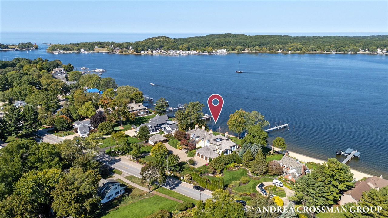 1933 South Shore Drive, Holland, MI, 49423