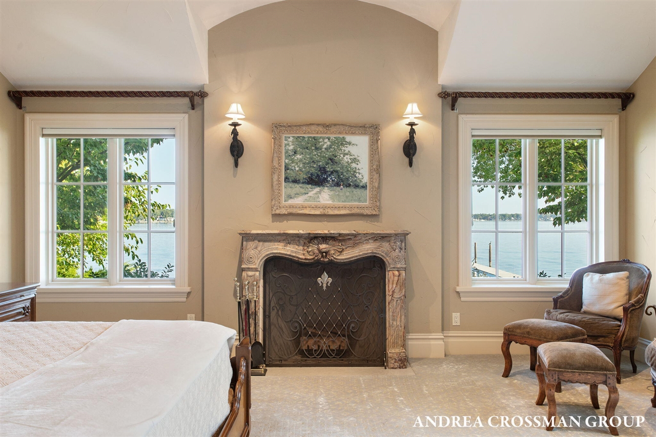 1933 South Shore Drive, Holland, MI, 49423