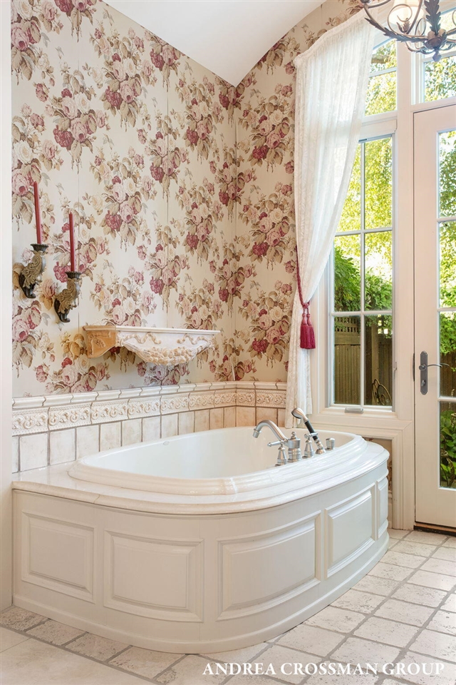 1933 South Shore Drive, Holland, MI, 49423