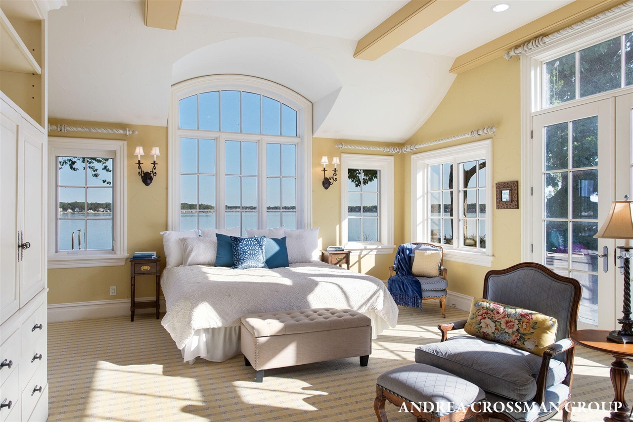 1933 South Shore Drive, Holland, MI, 49423