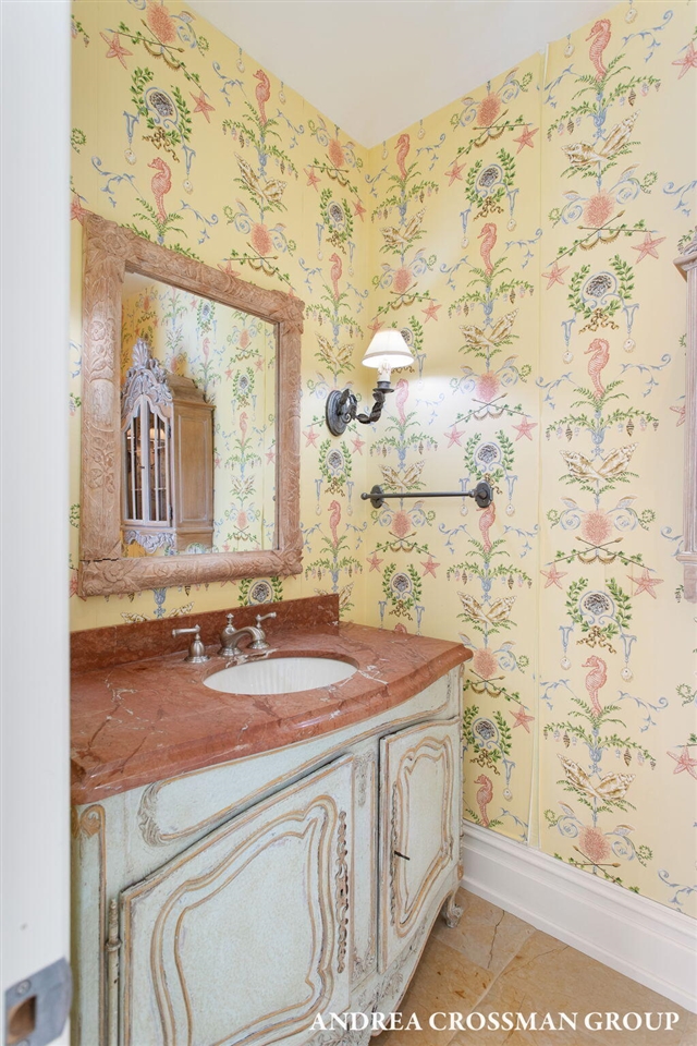 1933 South Shore Drive, Holland, MI, 49423