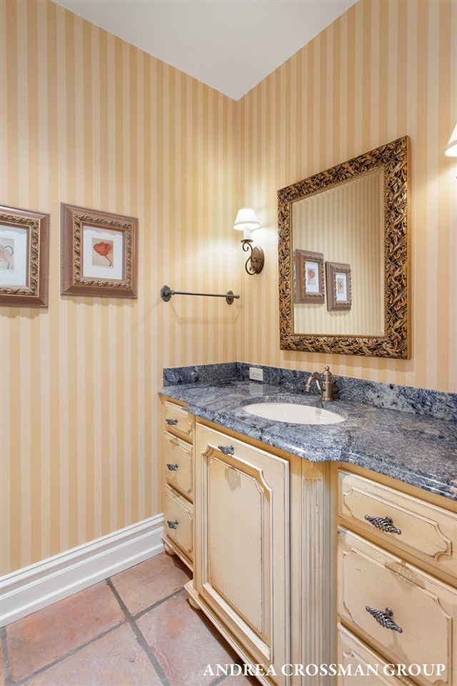 1933 South Shore Drive, Holland, MI, 49423