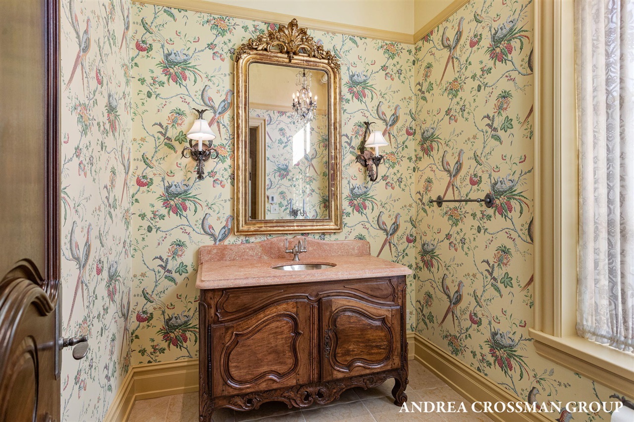 1933 South Shore Drive, Holland, MI, 49423