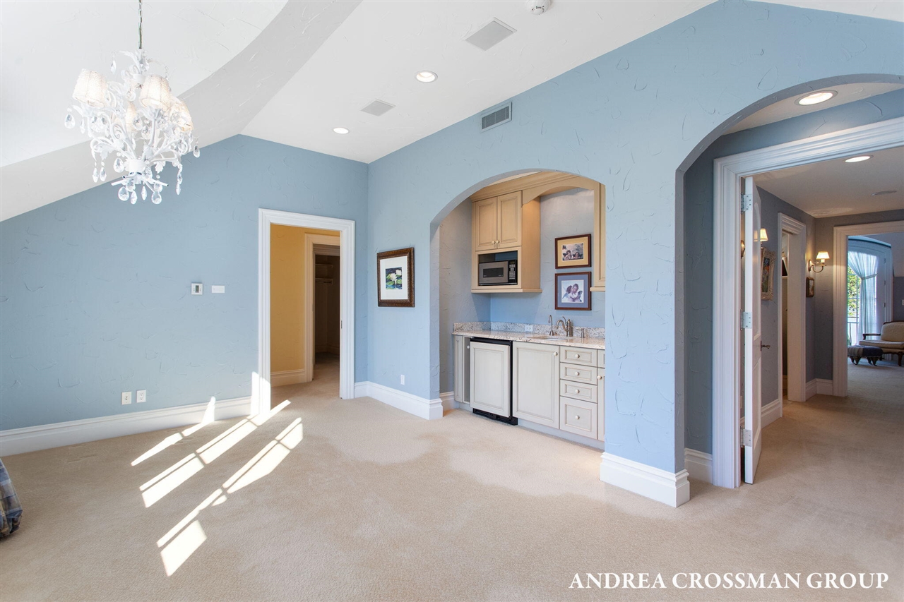 1933 South Shore Drive, Holland, MI, 49423