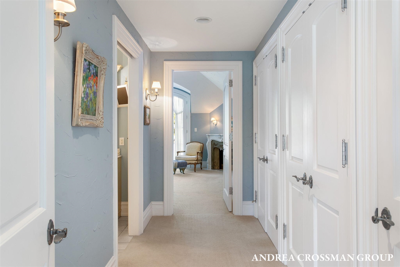 1933 South Shore Drive, Holland, MI, 49423