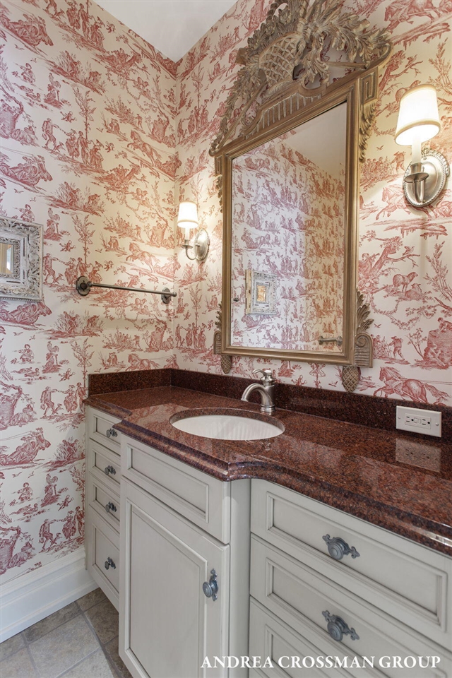 1933 South Shore Drive, Holland, MI, 49423