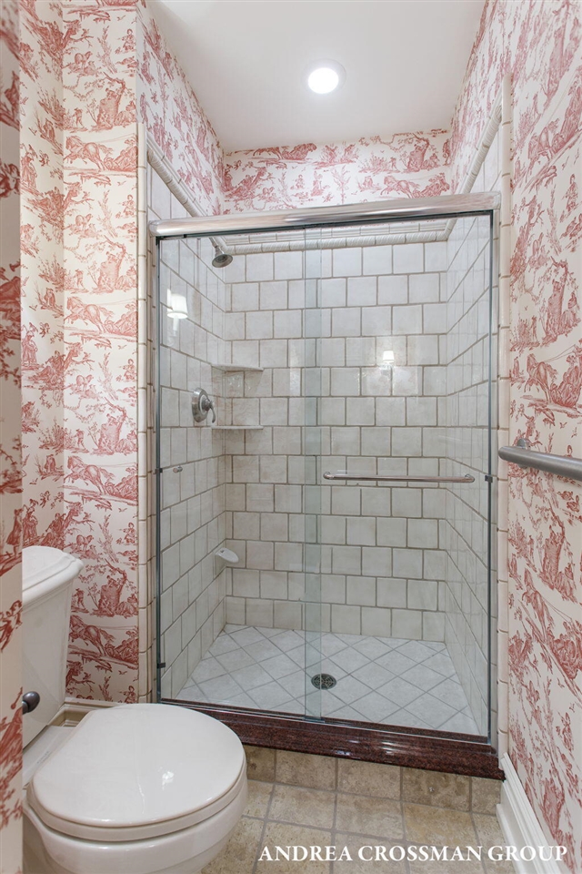 1933 South Shore Drive, Holland, MI, 49423