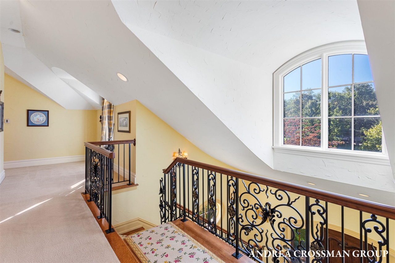 1933 South Shore Drive, Holland, MI, 49423