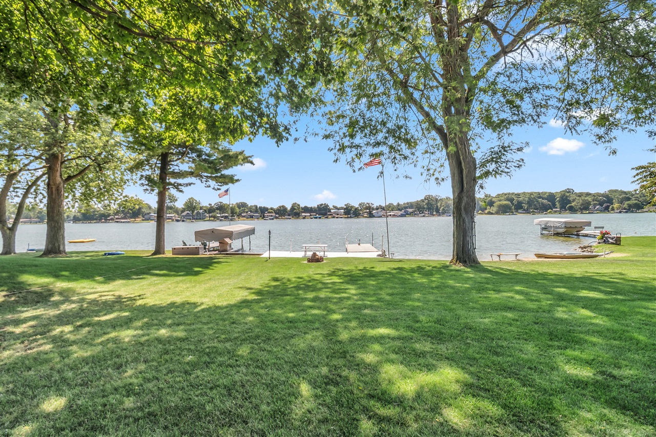 181 Dons Drive photo 32