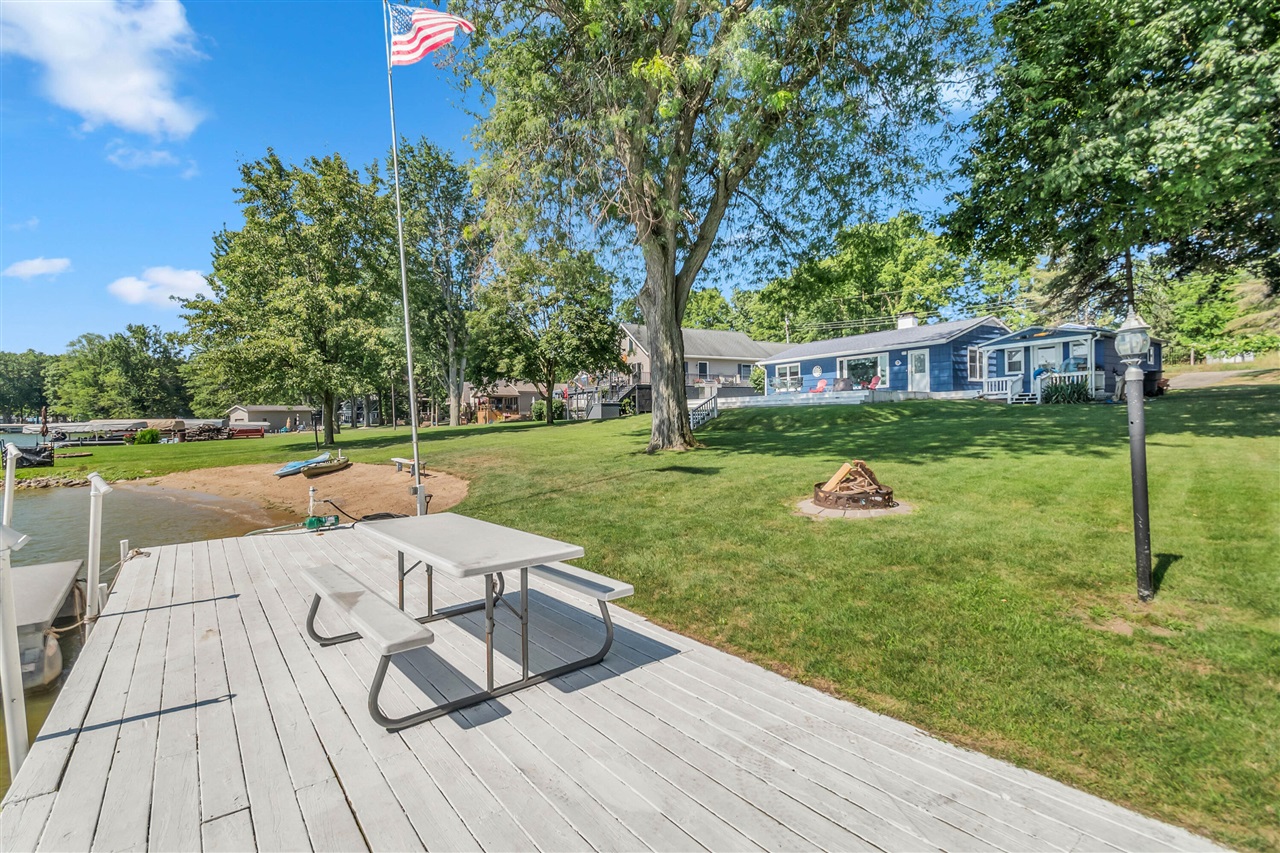 181 Dons Drive photo 36
