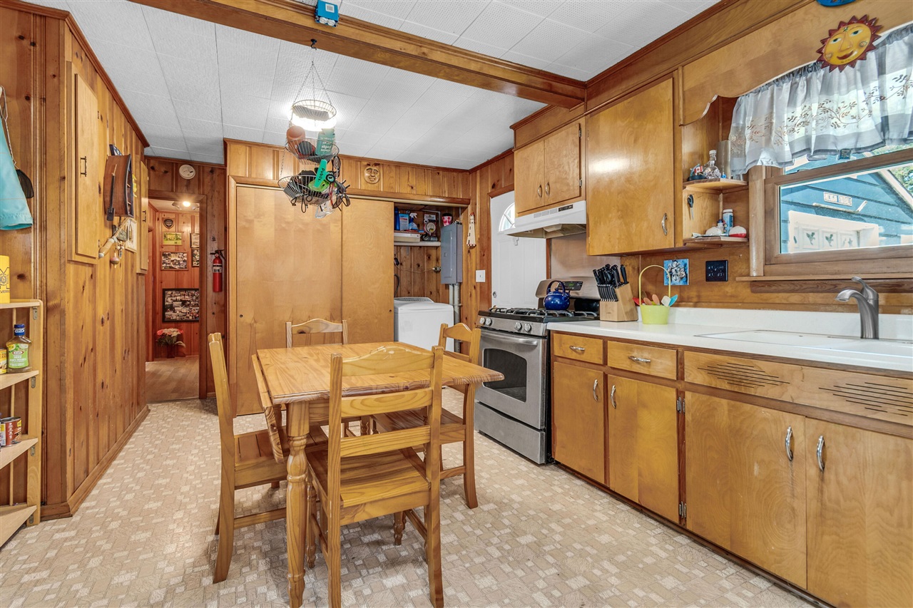 181 Dons Drive photo 44