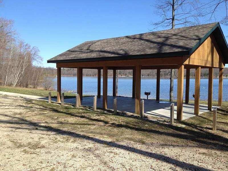 6772 N Claeys Drive, Fountain, MI, 49410-9775