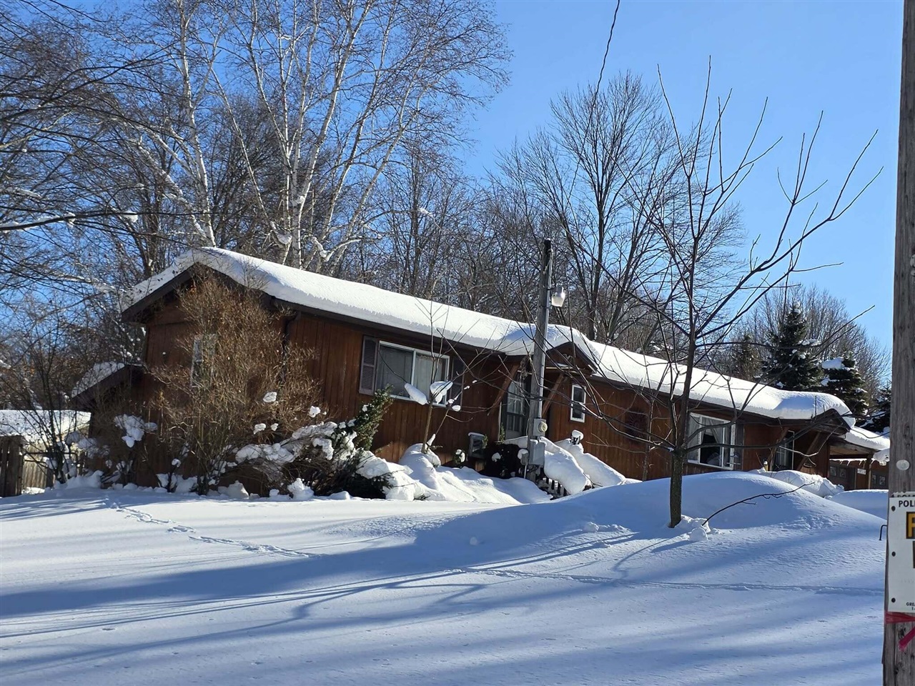 6772 N Claeys Drive, Fountain, MI, 49410-9775