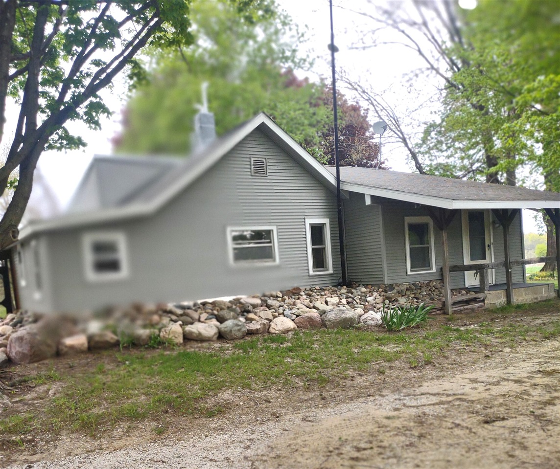Homes for sale in East Leroy, MI | 6667 6667 6 1/2 Mile Rd, East Leroy, MI 49051 | MLS# 70513525