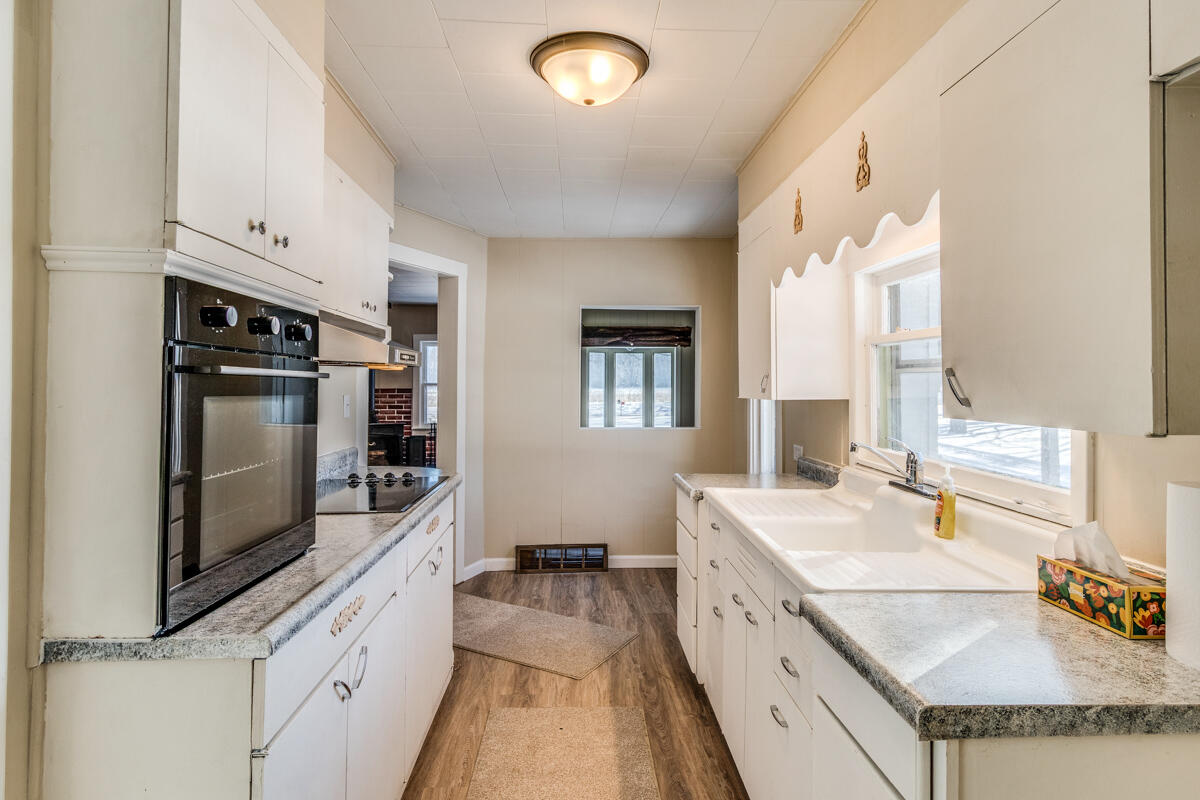 6667 6 1/2 Mile Road, East Leroy, MI, 49051-49051