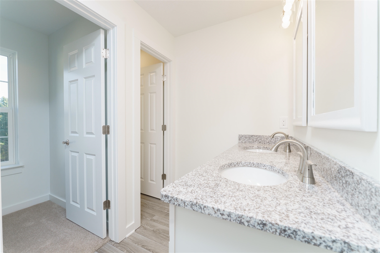 15 Pinewood Drive photo 18