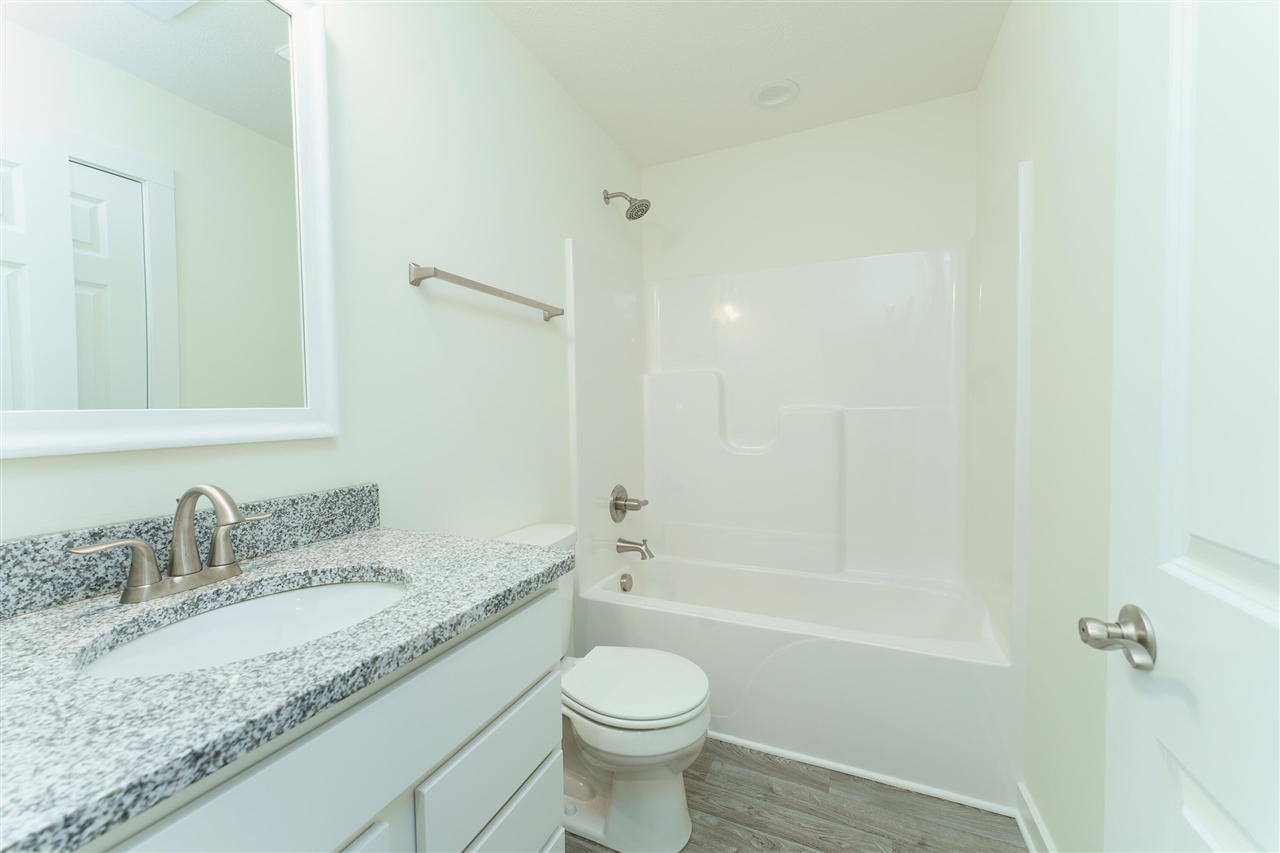 15 Pinewood Drive photo 23