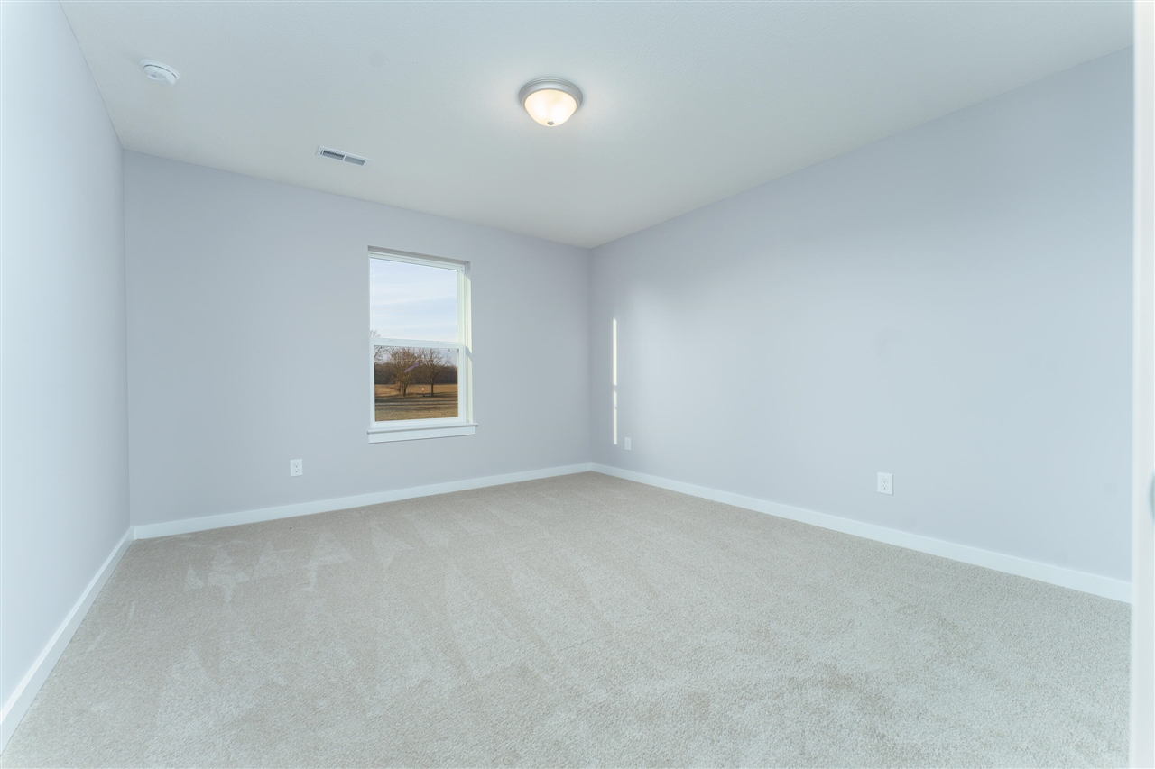 15 Pinewood Drive photo 24