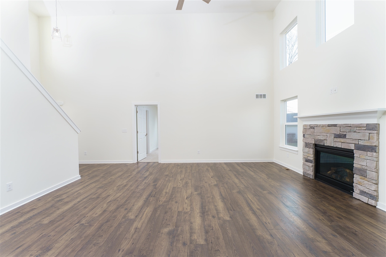 15 Pinewood Drive photo 4