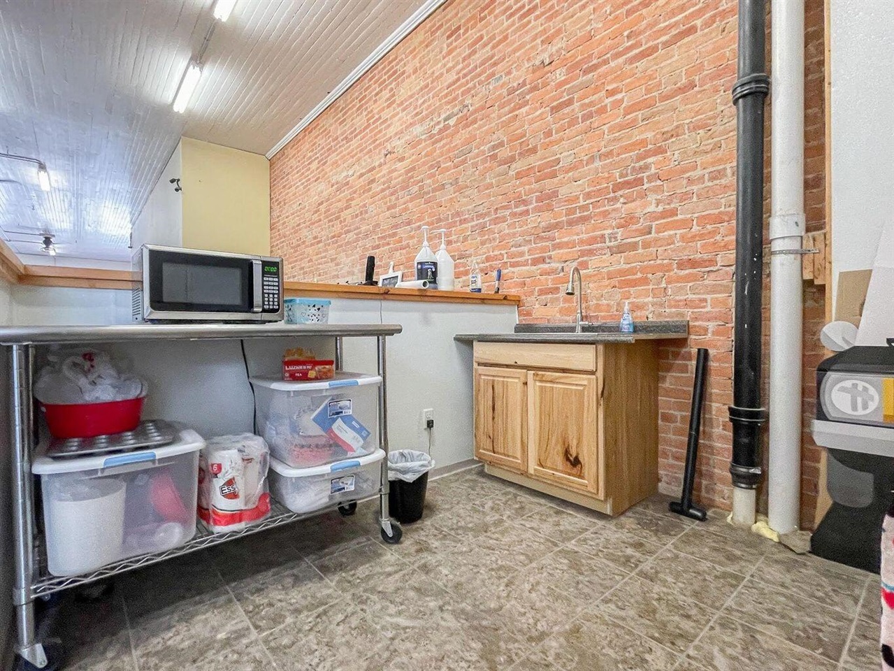 145 S Front Street, Dowagiac, MI, 49047-1754