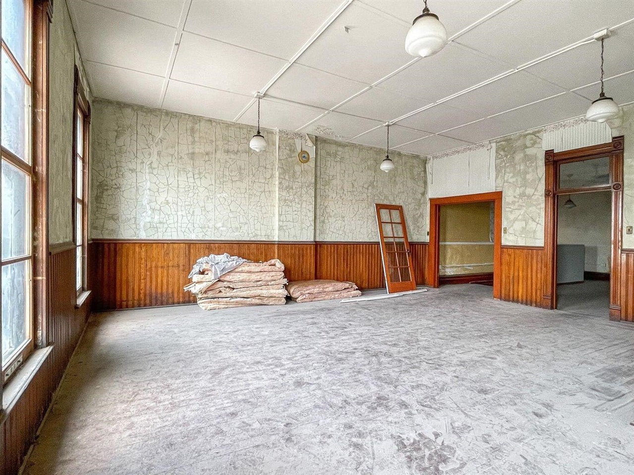 145 S Front Street, Dowagiac, MI, 49047-1754