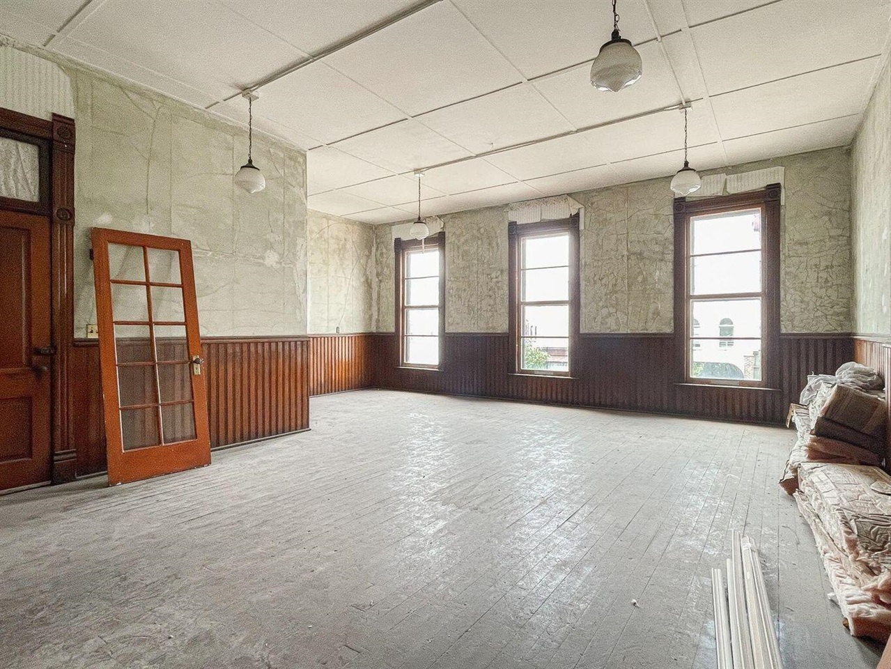 145 S Front Street, Dowagiac, MI, 49047-1754