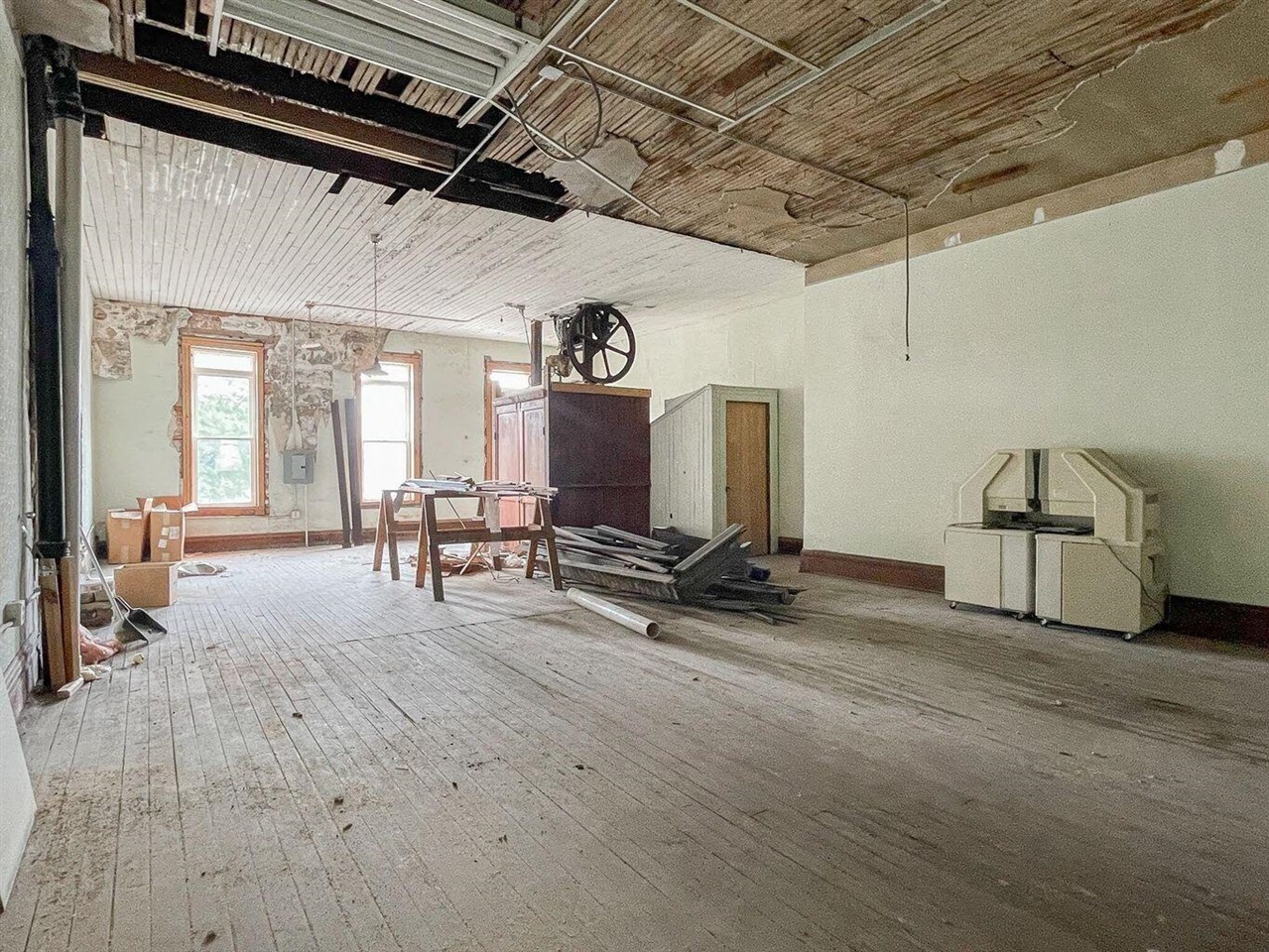 145 S Front Street, Dowagiac, MI, 49047-1754