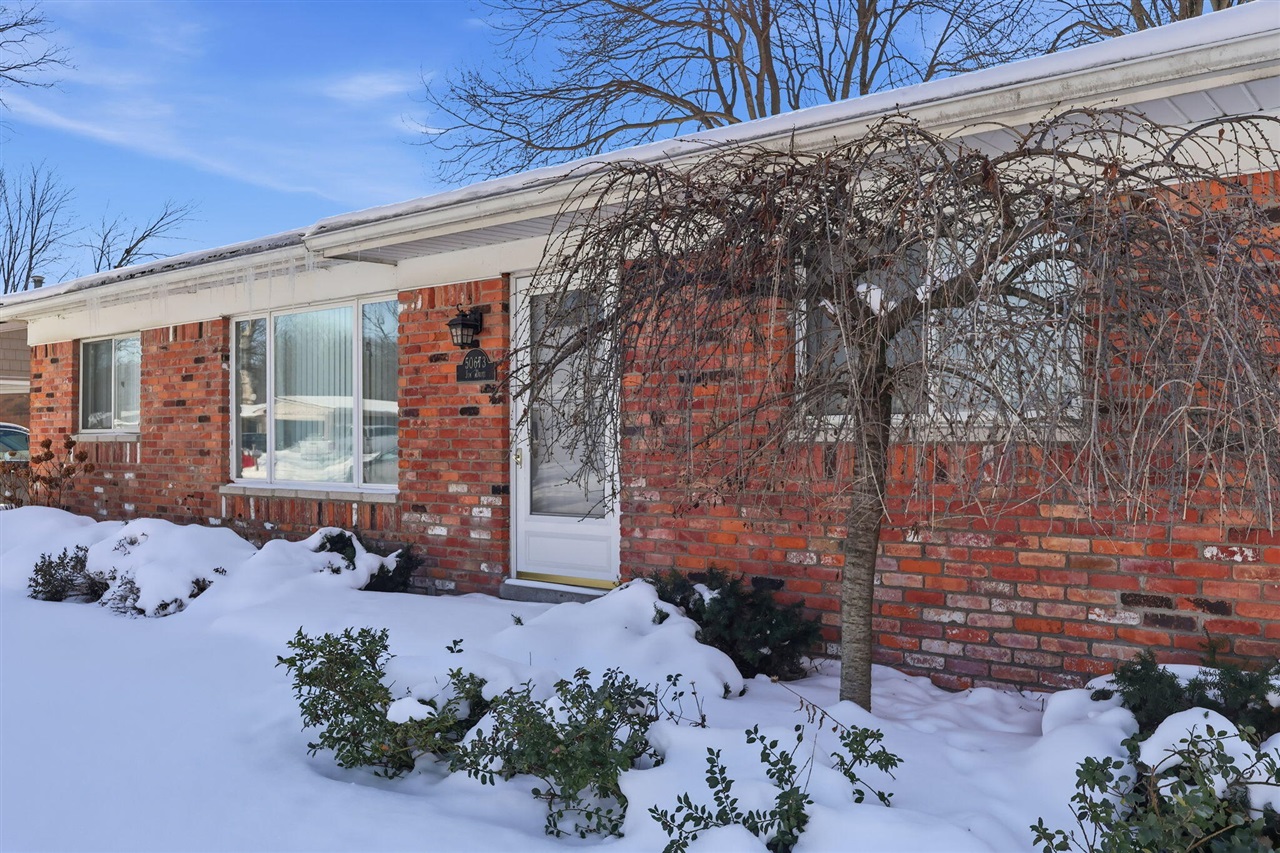 50673 Jim Drive photo 4