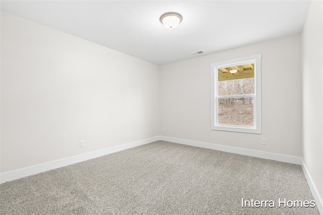 1571 N Village Circle, Kalamazoo, MI, 49009-6136