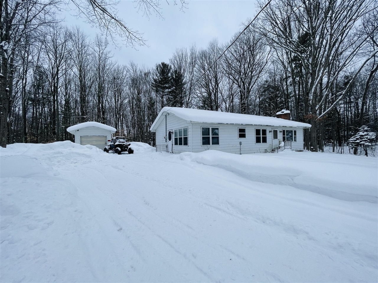 4899 N Ford Lake Road, Fountain, MI, 49410-8709