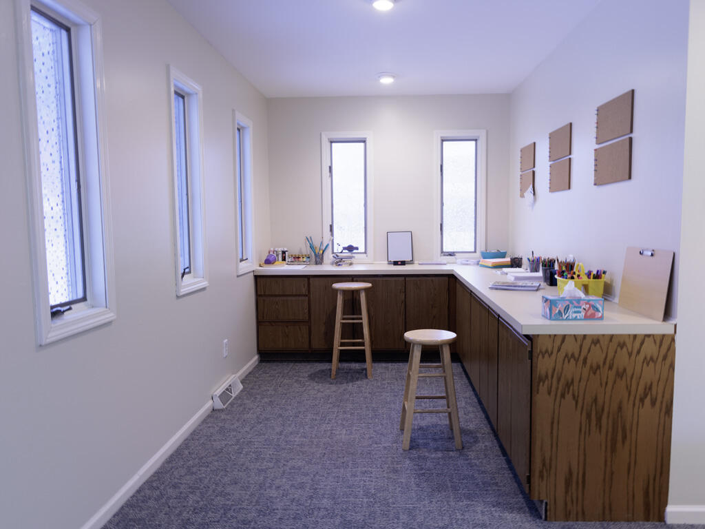 208 W Erie Street photo 35
