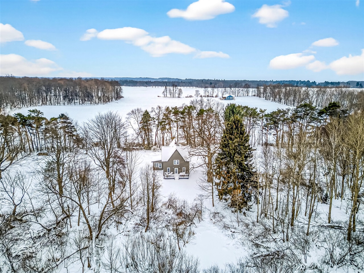 Homes for sale in Montague, MI | 7107 W Webster Rd, Montague, MI 49437 | MLS# 70513602