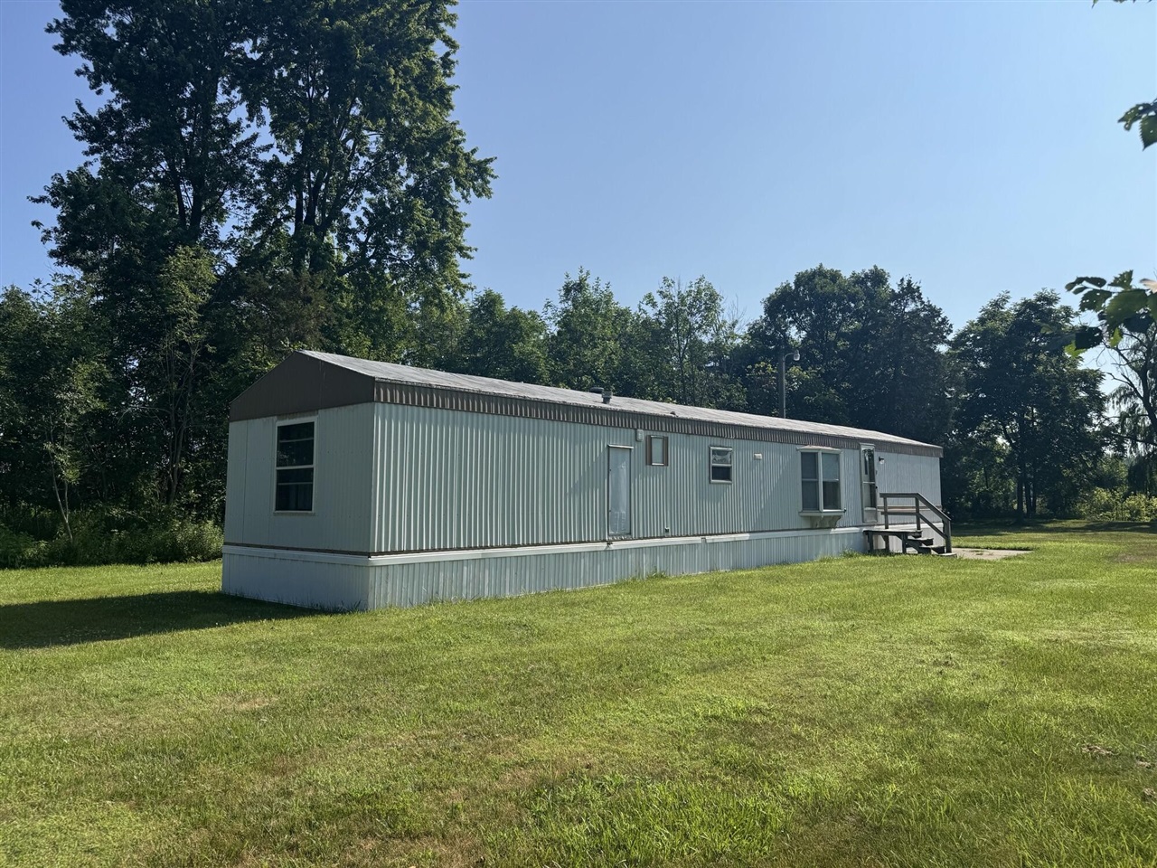 Homes for sale in South Haven, MI | 10500 Cr 687, South Haven, MI 49090 | MLS# 70513621