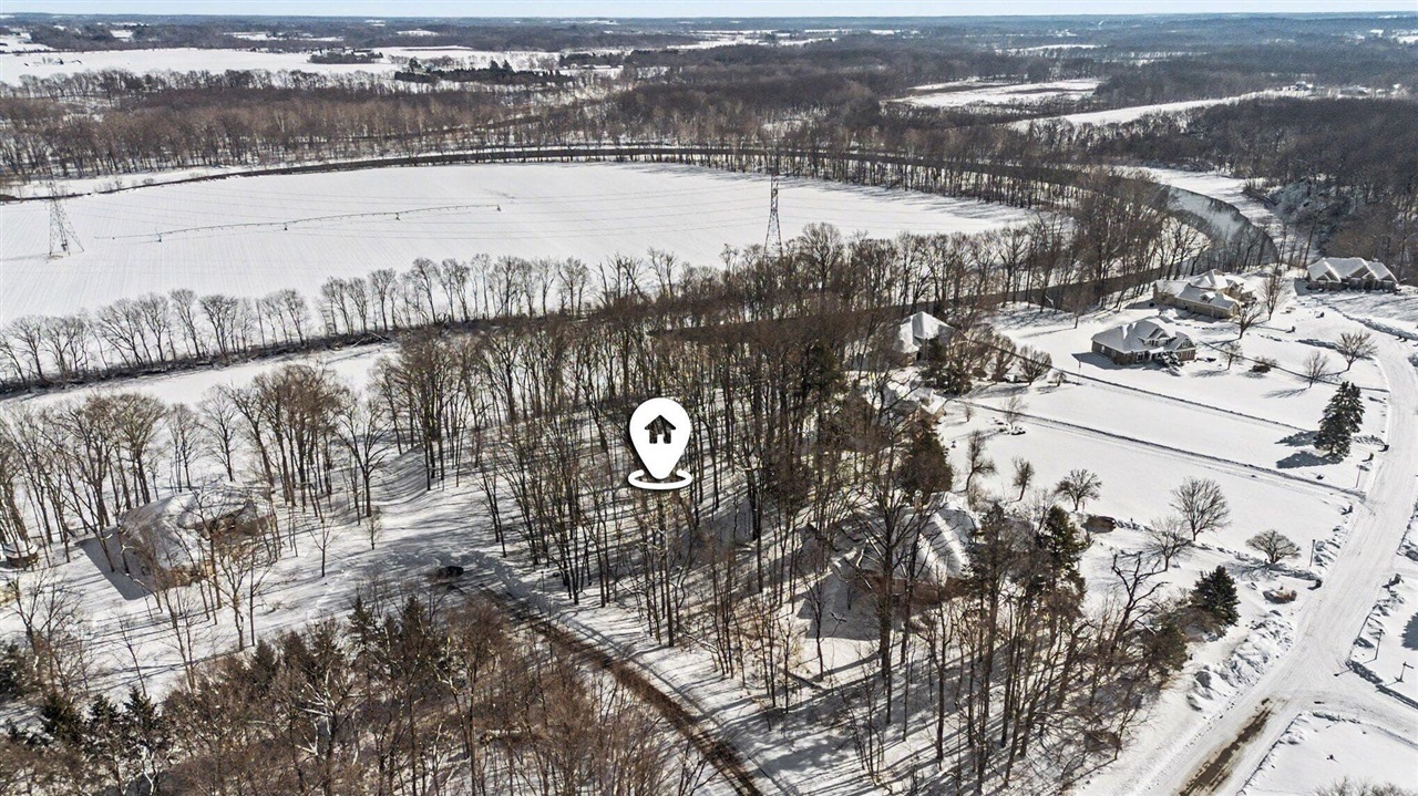 2348 Spring Arbor photo 32