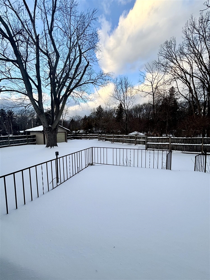 Homes for sale in Saint Joseph, MI | 325 Winwood Ave, Saint Joseph, MI 49085 | MLS# 70513646