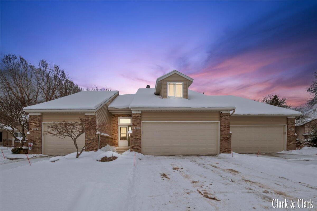 61960 Arlington UNIT&nbsp;3, South Lyon, MI, 48178