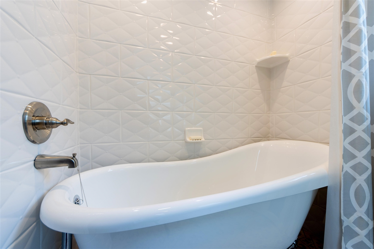 318 Superior Street, South Haven, MI, 49090