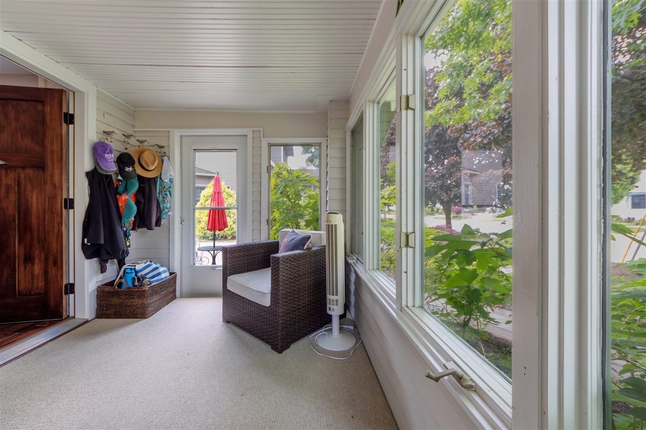 318 Superior Street, South Haven, MI, 49090